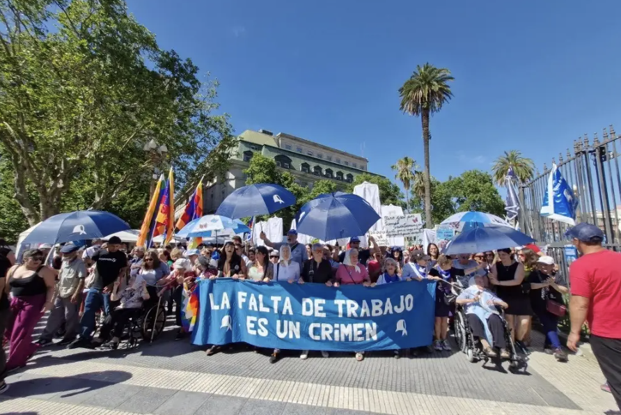 PROTESTAS EN BUENOS AIRES ROBAN FOCO A CUMBRE ULTRADERECHISTA DE JAVIER MILEI